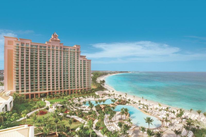 The Reef offers the conveniences of home and the amenities of a luxury residential community. Adjacent to The Cove, The Reef rests upon the white sand beaches of Paradise Island with the gracious relaxation of the Bahamian culture.